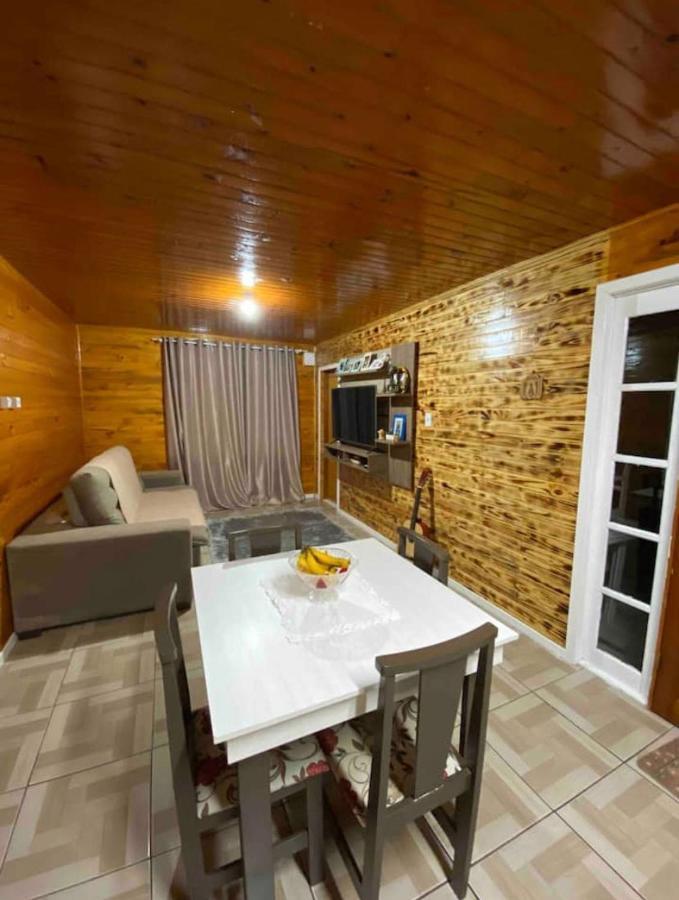 Casa De Temporada Dalles Урубісі Екстер'єр фото